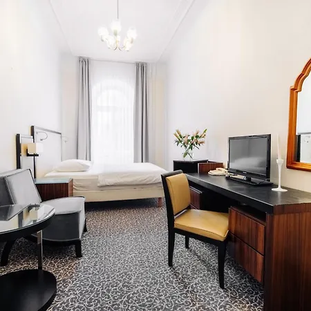 Отель Orea Bohemia 4*